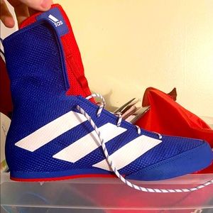 ADIDAS BOX HOG 3 BOXING SHOES. NEVER WORN
